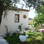 Muyo House