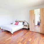 Muyo House 乌尔拉