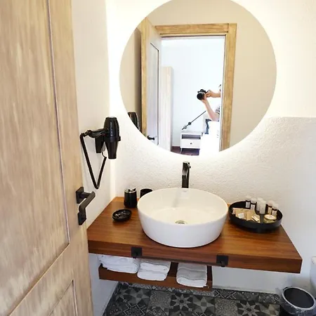 Muyo House Hotel